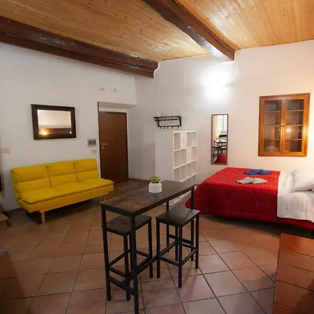 Casa Nena 3* Nepi